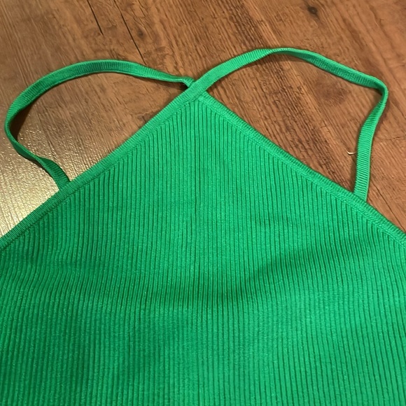 H&M green knit half tank. - Picture 2 of 4